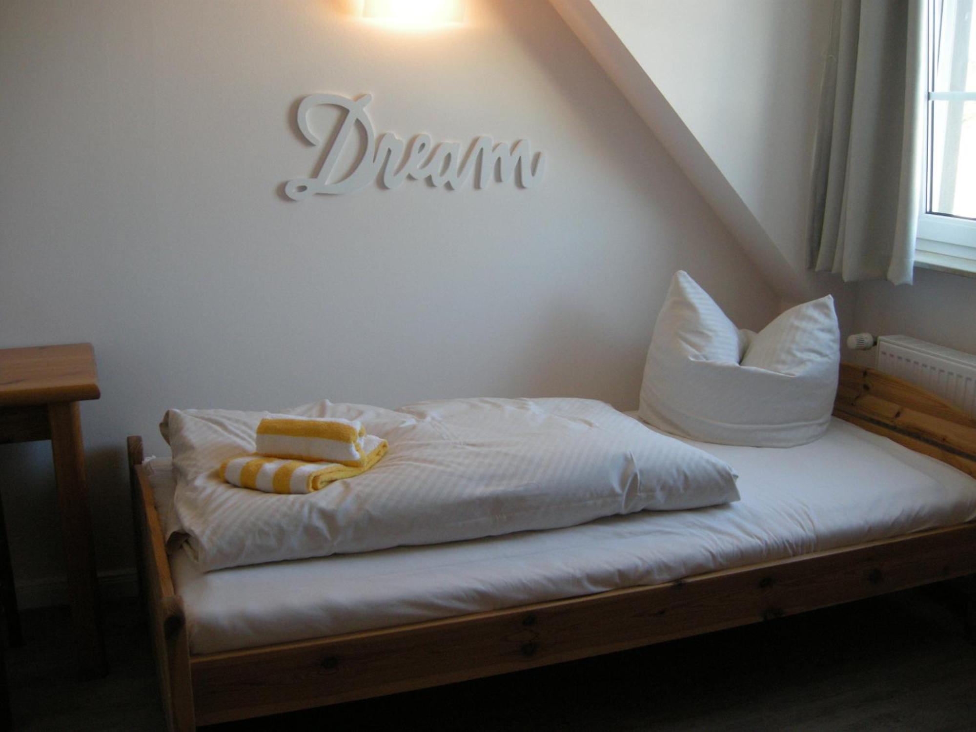 Resi F7 Apartment Prerow Luaran gambar